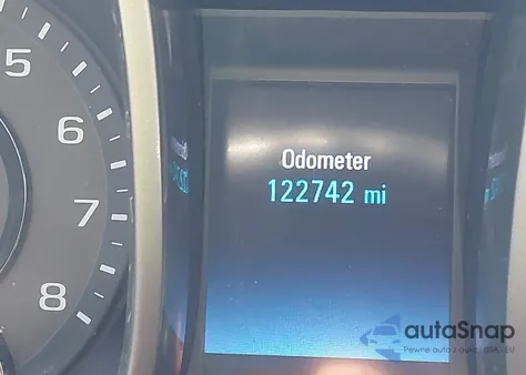 2015 Chevrolet Malibu 1Lt z USA, uszkodzony, nr VIN 1G11C5SL8FF195750